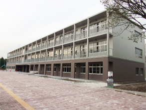 草加市立松原小学校