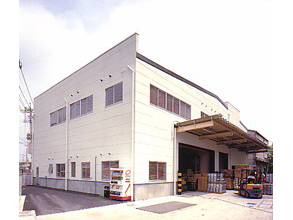 東立化成工業(株)