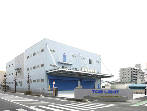 トーエイライト（株）倉庫・外観