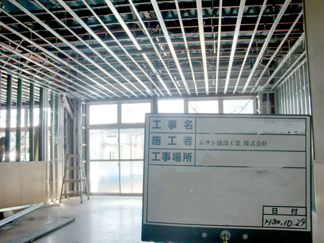 教室改修（耐震補強）工事 施工中