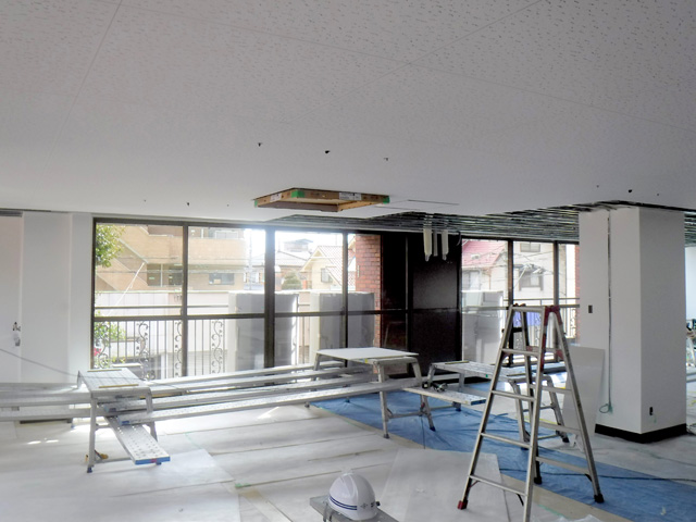 ビル室内整備工事 施工中
